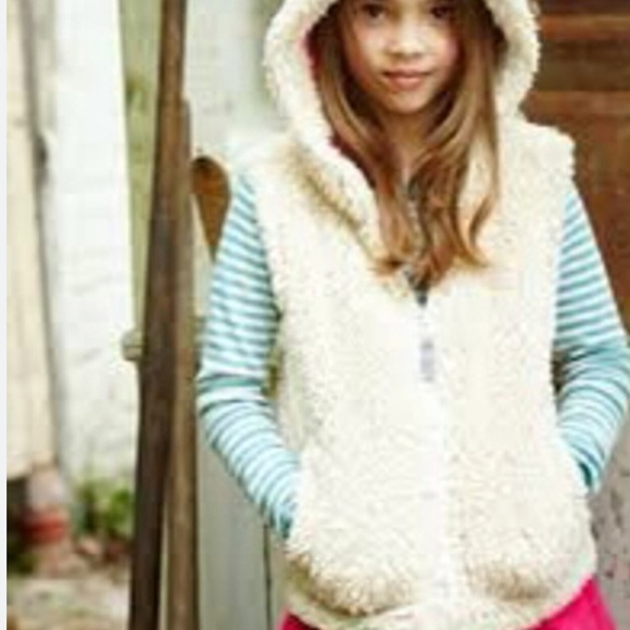 Mini Boden Oatmeal Beige Shaggy Faux Fur Hooded Vest - Picture 1 of 13